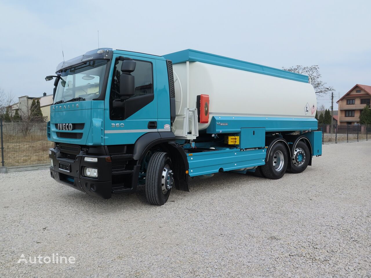 автоцистерна IVECO STRALIS