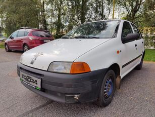 хэтчбек FIAT Punto 1,1i   55S