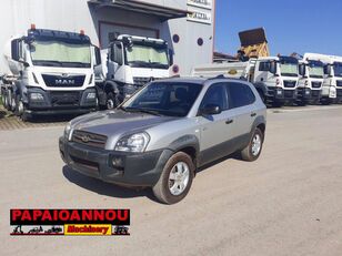 кроссовер HYUNDAI