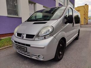 пассажирский микроавтобус Renault Trafic 2,5 DCi