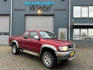 пикап Toyota HILUX 2.5 D4-D 100 EXTRA CABINE 4WD SR5