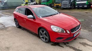 универсал Volvo V60 R-DESIGN 1.6 115PS