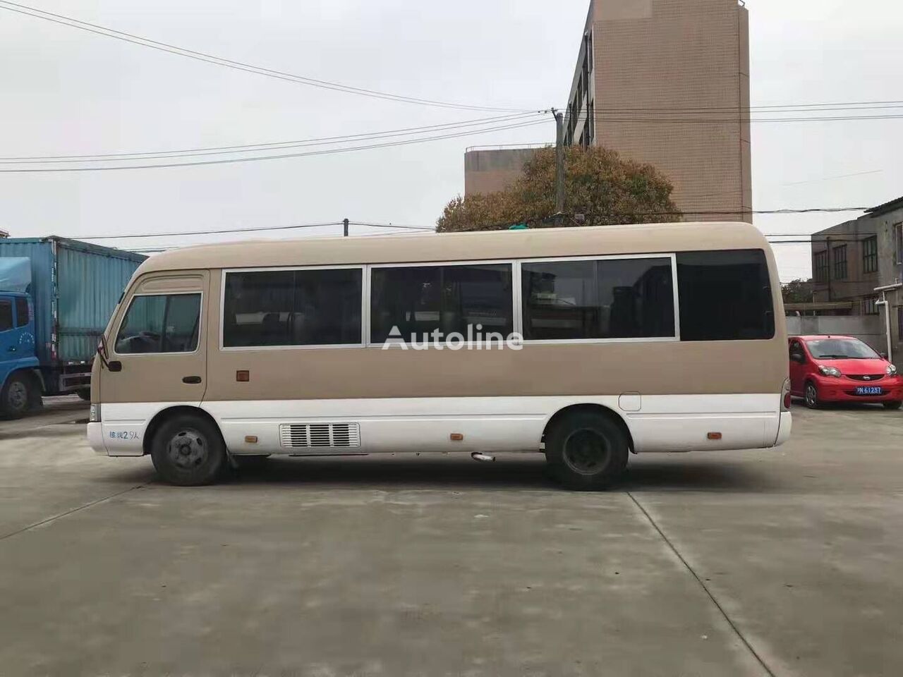 городской автобус Toyota Coaster