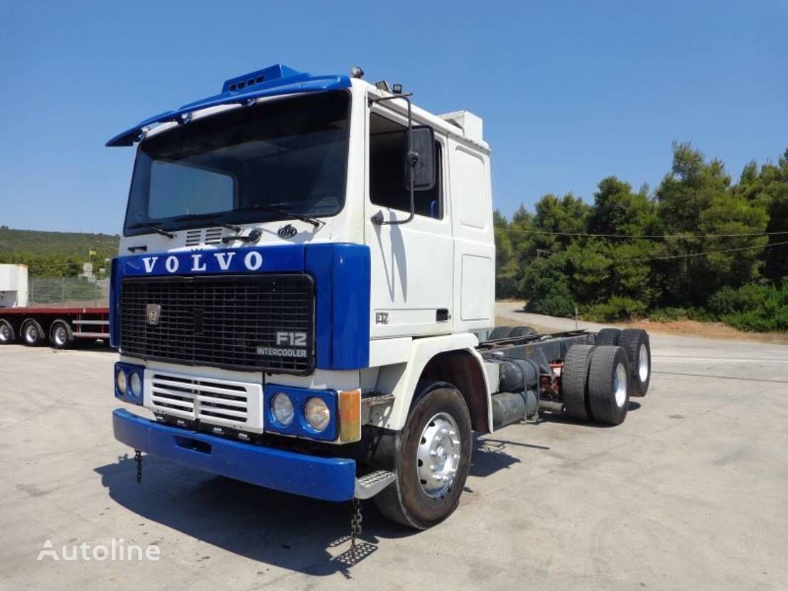 грузовик шасси Volvo F12