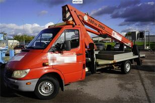 машина скорой помощи Mercedes-Benz Sprinter Van 313 CDi L with lift + basket