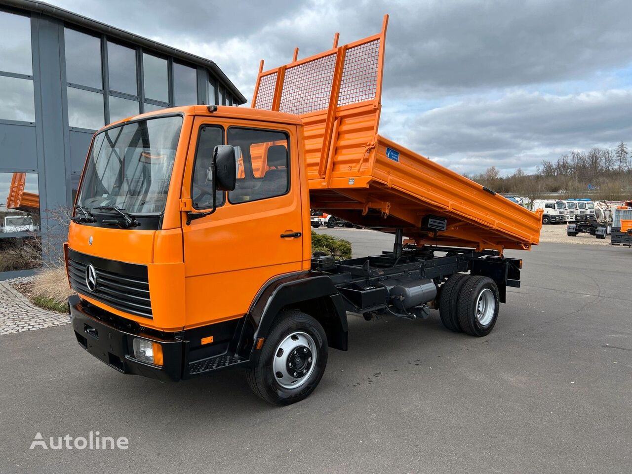 Купить самосвал Mercedes-Benz 814 K Meiler 3- Seitenkipper mit Grüner  Plakette Германия Fließem, TX33003