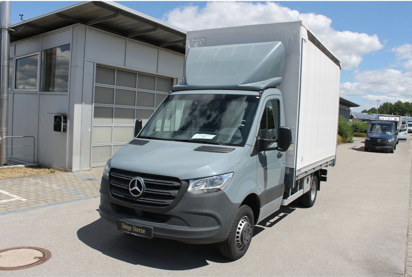 тентованный грузовик Mercedes-Benz Sprinter 516 CDI