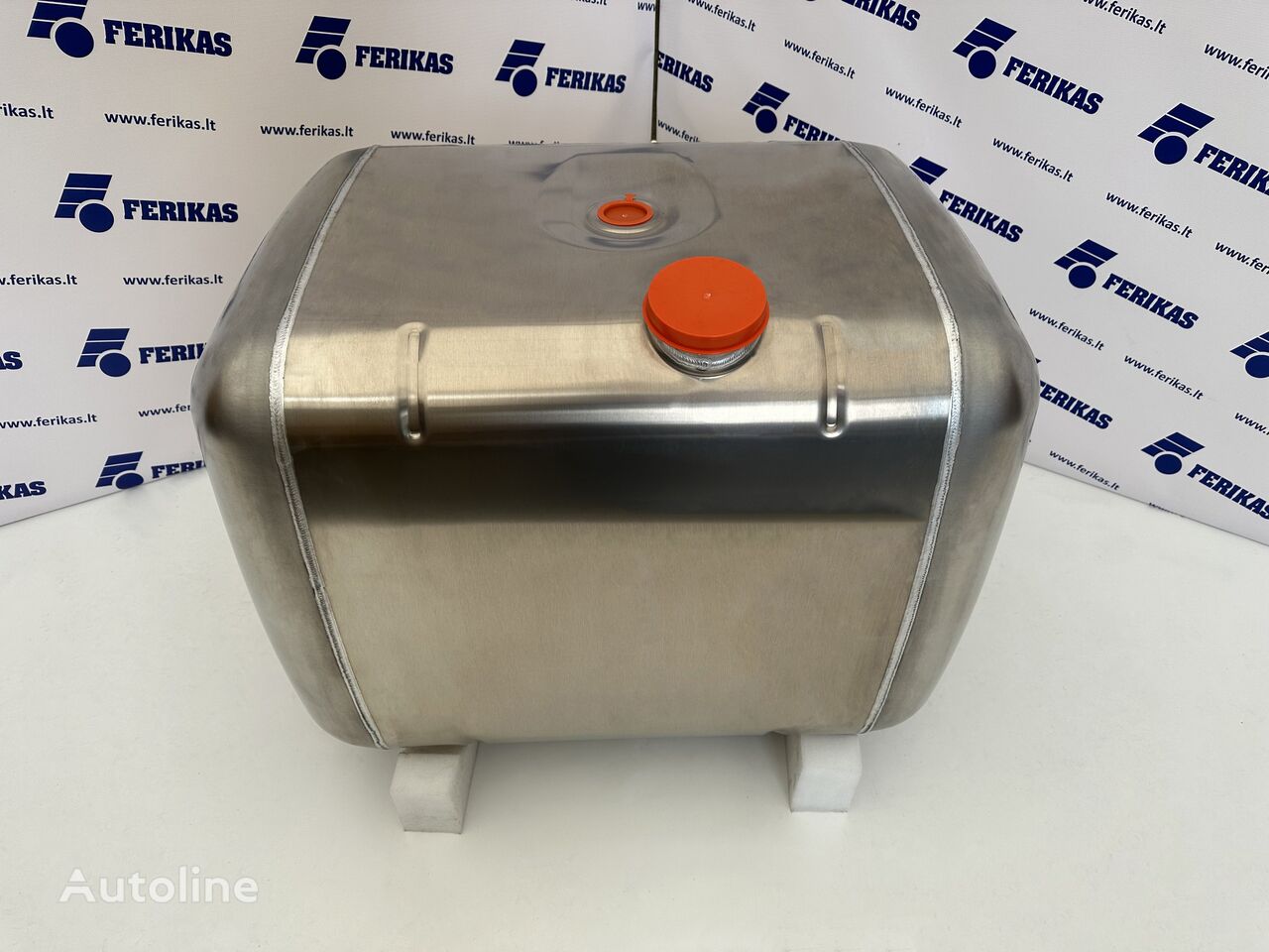 топливный бак Mercedes-Benz New aluminum fuel tank 320L для тягача Mercedes-Benz